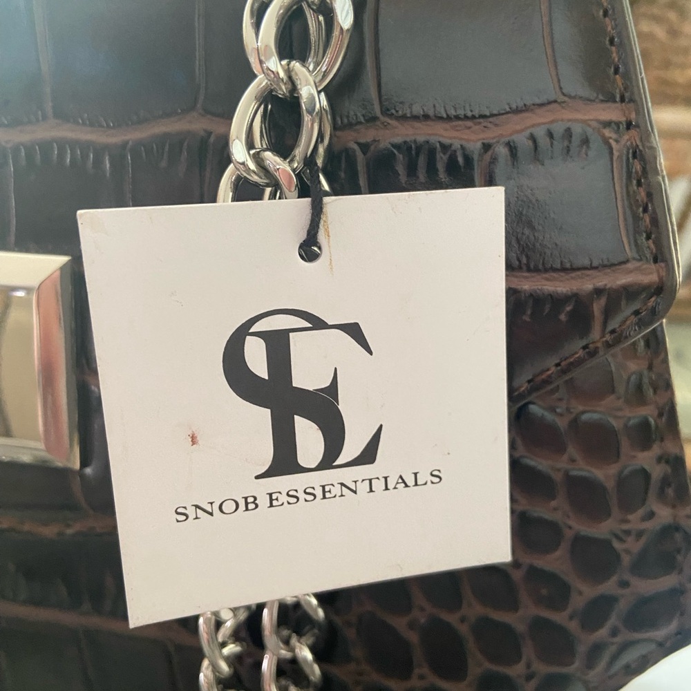 Snob Essentials Brown Embossed Croc Pattern Purse - Picture 10 of 11